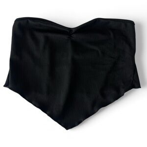 Chic Black Strapless Bandeau